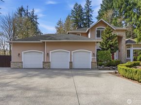 5107 218th Avenue NE, Redmond WA 98053