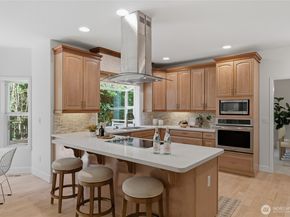 5107 218th Avenue NE, Redmond WA 98053