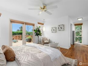 7237 NE 121st Place, Kirkland WA 98034