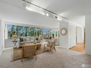 7237 NE 121st Place, Kirkland WA 98034