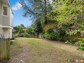 7237 NE 121st Place, Kirkland WA 98034