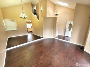 37434 18th Ave S, Federal Way WA 98003