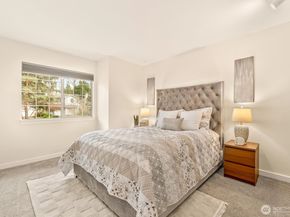 12637 104th Avenue NE, Kirkland WA 98034