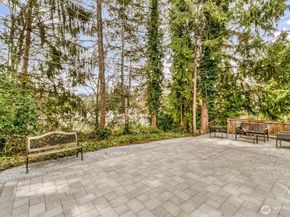 12637 104th Avenue NE, Kirkland WA 98034