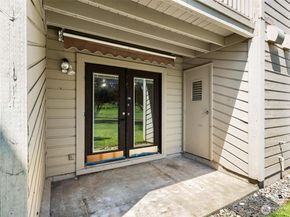 1315 S Puget Drive F12, Renton WA 98055