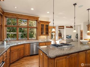 12419 205th Place NE, Woodinville WA 98077