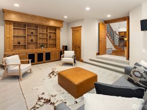 12419 205th Place NE, Woodinville WA 98077