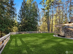 12419 205th Place NE, Woodinville WA 98077