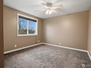 19855 Stavanger Loop NE, Poulsbo WA 98370