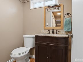 19855 Stavanger Loop NE, Poulsbo WA 98370