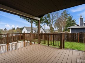 19855 Stavanger Loop NE, Poulsbo WA 98370