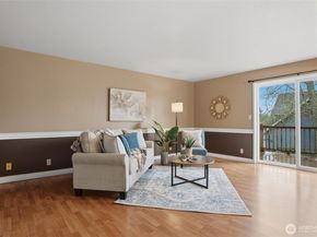 19855 Stavanger Loop NE, Poulsbo WA 98370