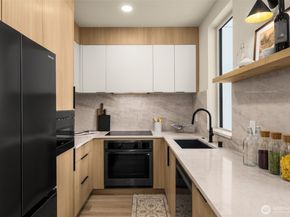 14033 Densmore Avenue N, Seattle WA 98133