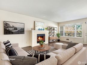 22910 90th Avenue W B305, Edmonds WA 98026