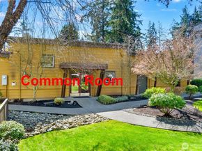 22910 90th Avenue W B305, Edmonds WA 98026