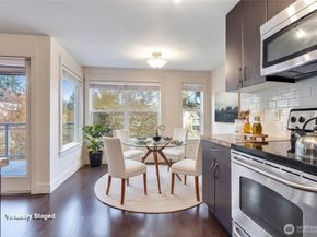 22910 90th Avenue W B305, Edmonds WA 98026