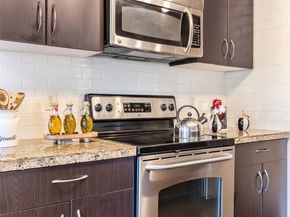22910 90th Avenue W B305, Edmonds WA 98026