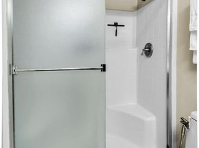 2001 120th Place SE 2102, Everett WA 98208