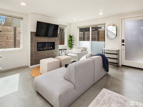 411 B NE 80th Street, Seattle WA 98115