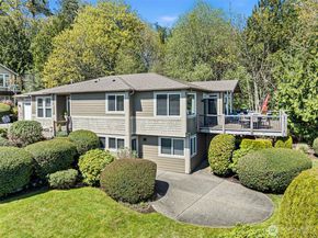 7989 E Barsay Lane, Port Orchard WA 98366