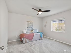 1324 Baker Heights Loop, Bremerton WA 98312