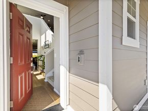 1324 Baker Heights Loop, Bremerton WA 98312