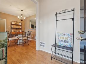 22537 SE 38th Terrace 1426, Issaquah WA 98029