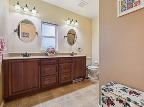 22537 SE 38th Terrace 1426, Issaquah WA 98029