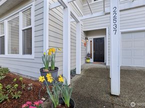 22537 SE 38th Terrace 1426, Issaquah WA 98029