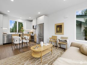 3216 47th Avenue SW, Seattle WA 98116