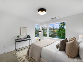 3216 47th Avenue SW, Seattle WA 98116