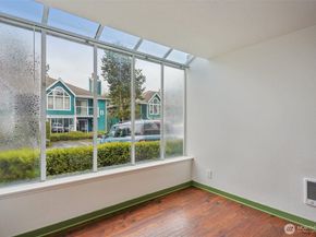 16419 Spruce Way I3, Lynnwood WA 98037