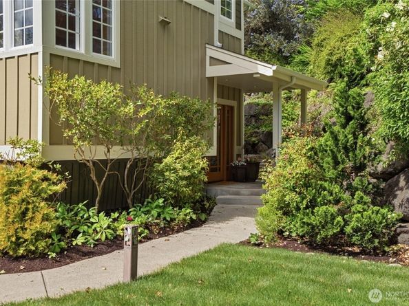 474 Glen Hollow Place SW, Bainbridge Island WA 98110