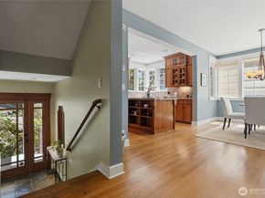 474 Glen Hollow Place SW, Bainbridge Island WA 98110