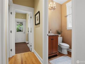 474 Glen Hollow Place SW, Bainbridge Island WA 98110