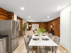 14508 6th Ave NE, Shoreline WA 98155