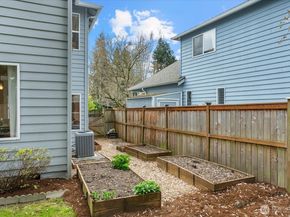 18609 173rd Way SE, Renton WA 98058