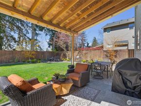 1003 Shelton Ave NE, Renton WA 98056