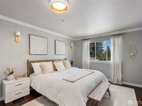 1003 Shelton Ave NE, Renton WA 98056