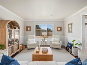 1003 Shelton Ave NE, Renton WA 98056
