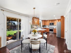 1003 Shelton Ave NE, Renton WA 98056