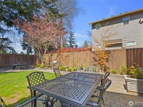 1003 Shelton Ave NE, Renton WA 98056