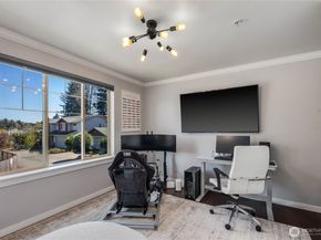 1003 Shelton Ave NE, Renton WA 98056