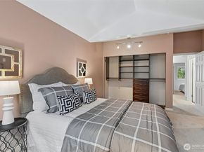 6929 NE 170th Street 8, Kenmore WA 98028