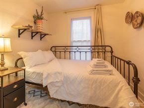 116 4th Avenue N, Edmonds WA 98020