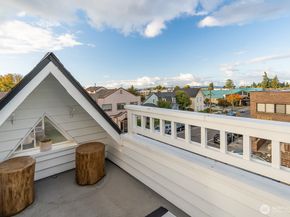 116 4th Avenue N, Edmonds WA 98020
