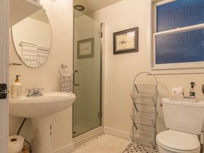 116 4th Avenue N, Edmonds WA 98020
