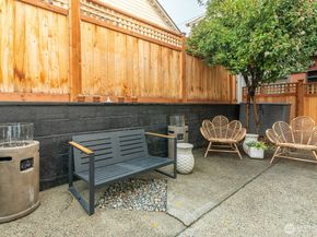 116 4th Avenue N, Edmonds WA 98020