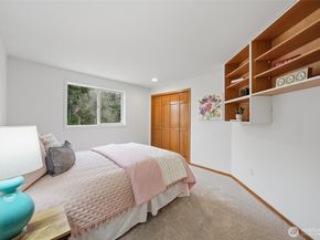 15634 27th Drive SE, Mill Creek WA 98012