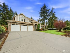 15634 27th Drive SE, Mill Creek WA 98012